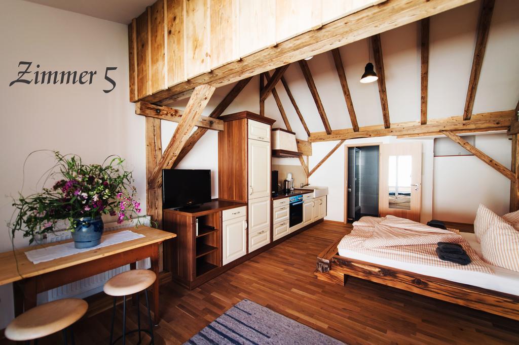 Alte Kass Hotel & Kaffeehaus Neidlingen Eksteriør bilde